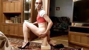 What do you know about the hottest teen