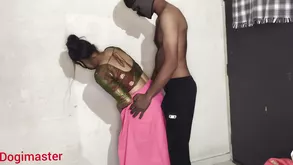 Amateur brunette girlfriend gets fucked on the camera