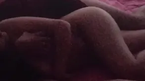 Black haired babe shakes awesome ass on the webcam