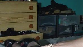 Gorgeous babe masturbating with her favorite toy