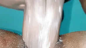 Baby Honor shows her tight ass in porn