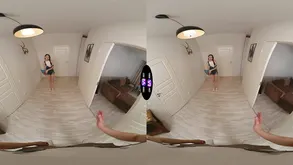 Kwini Kim enthusiastically tries to please her boyfriend with amazing blowjob